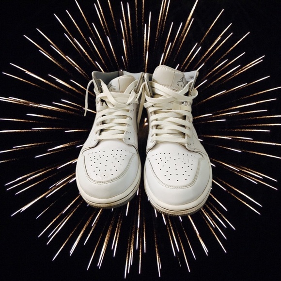 Jordan Other - Nike Air Jordan 1 - Mid White/White/Wolf Grey